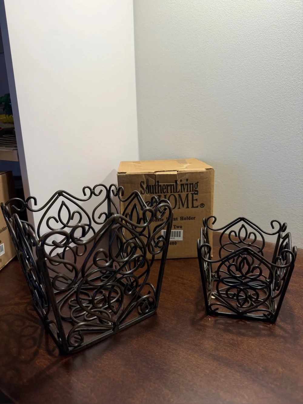 Southern Living at Home, Rosedale Plant Holder, 2pc set, # 40400, NIB Retired